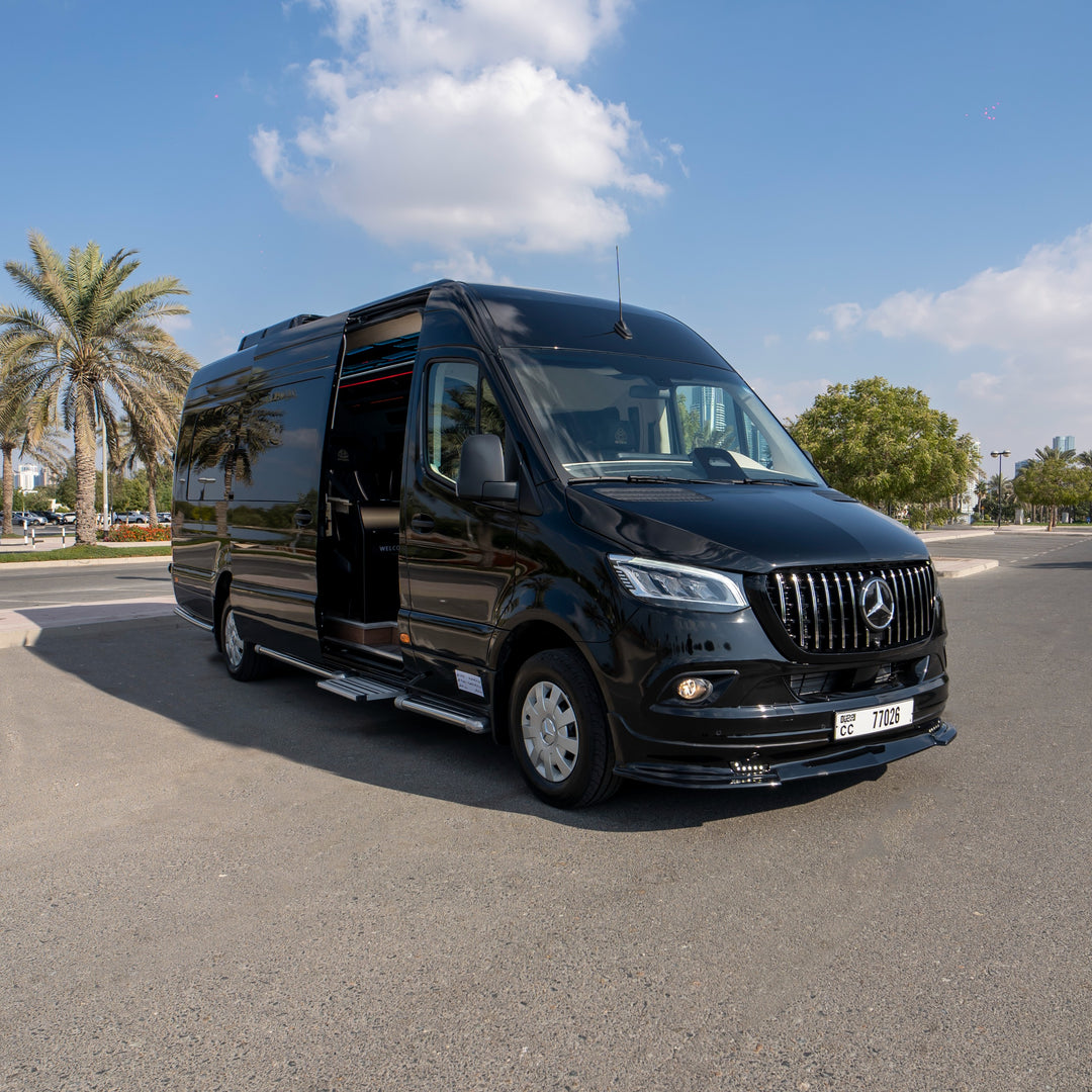 maybach sprinter 19 seater front 1080x