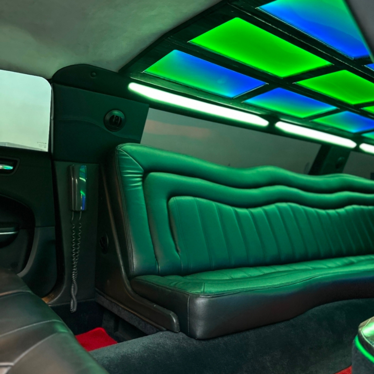 CHRYSLER 10 SEATER – BLACK untitled design 20260310 005345 0000